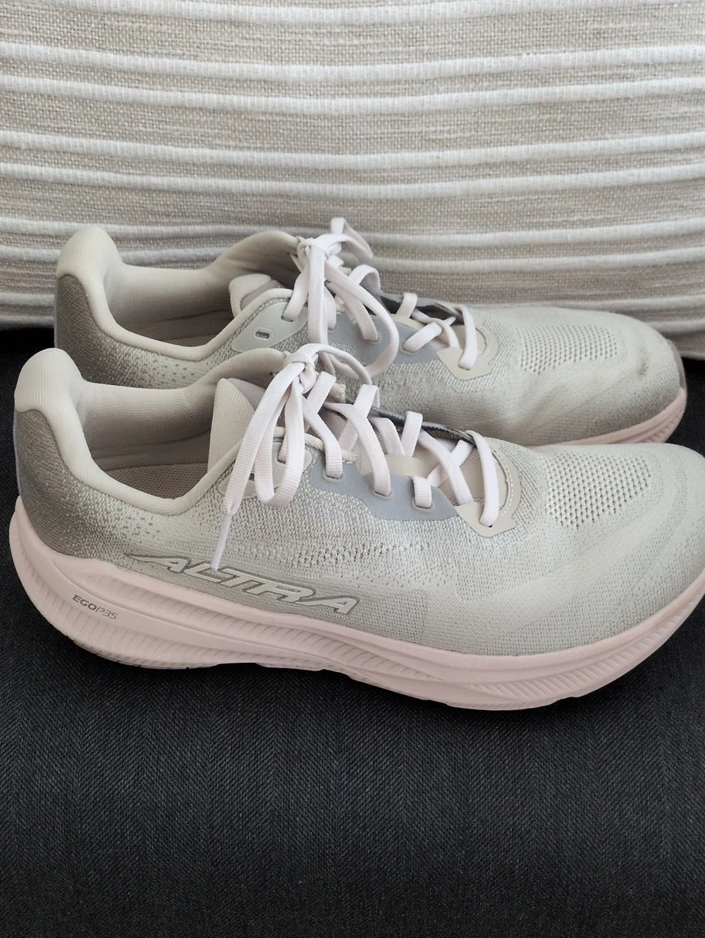 Experience Flow 3 Road-Running Shoes - Women's